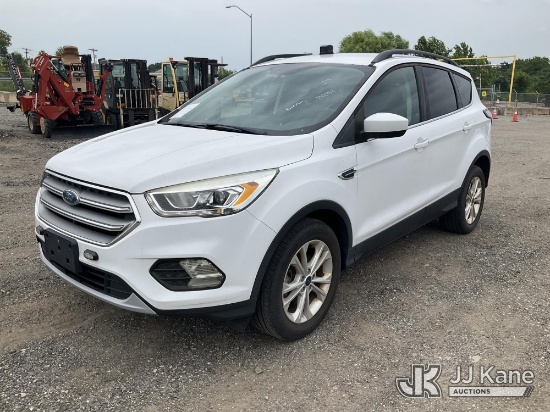 (Plymouth Meeting, PA) 2017 Ford Escape 4x4 4-Door Sport Utility Vehicle Runs & Moves