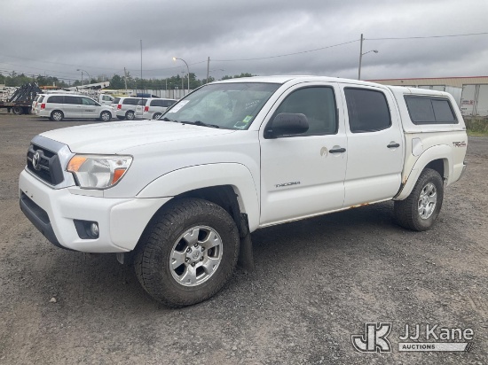 (Rome, NY) 2012 Toyota Tacoma 4x4 Crew-Cab Pickup Truck Runs & Moves)(Dash Warning Indicators On-Air