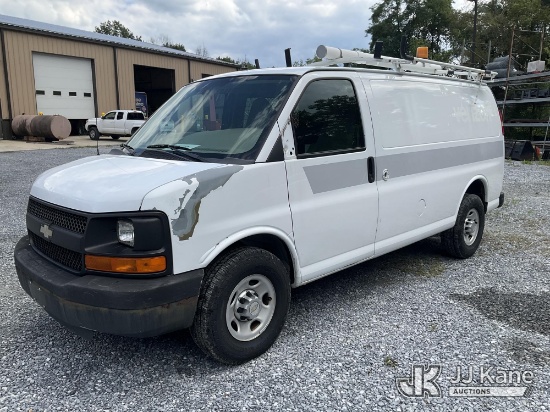 (Hagerstown, MD) 2011 Chevrolet Express G2500 Cargo Van Runs & Moves) (Removal is by Appointment Onl