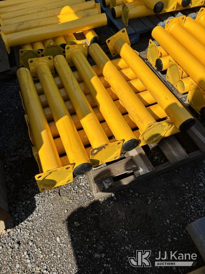 (New Castle, DE) Steel Bolt Down Bollards