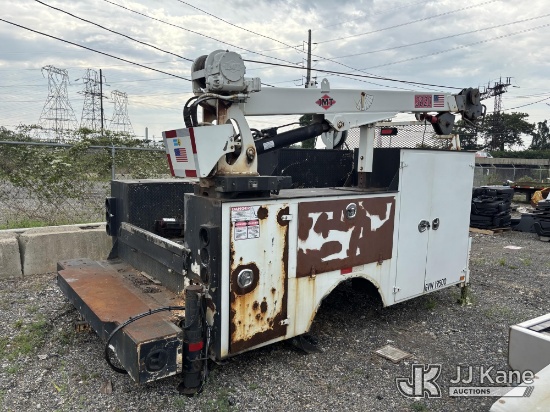 (Plymouth Meeting, PA) MECHANIC'S TRUCK BODY WITH CRANE NOTE: This unit is being sold AS IS/WHERE IS