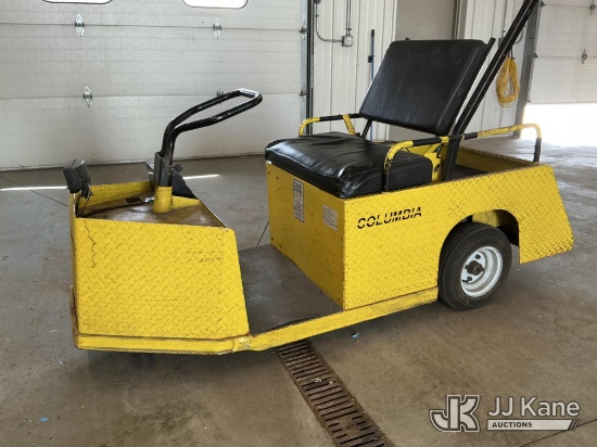 (South Beloit, IL) Columbia Par Car Yard Cart Not Running-Condition Unknown)(Seller States-WEAR AND