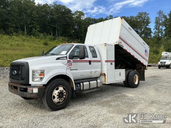 (Shrewsbury, MA) 2017 Ford F750 Extended-Cab Chipper Dump Truck Runs, Moves & Dump Operates