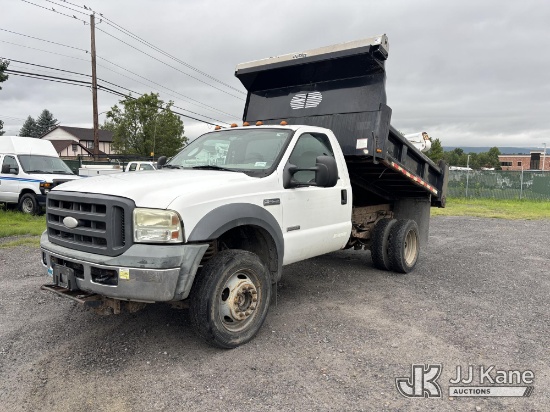 (Plains, PA) 2005 Ford F-550 4x4 Regular Cab DRW Pickup Truck Runs, Moves, & Operates) (Exterior Def