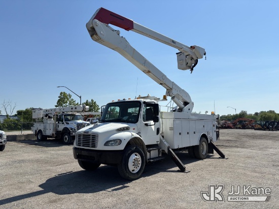 (Plymouth Meeting, PA) Altec A55-OC, Material Handling Bucket Truck rear mounted on 2004 Freightline