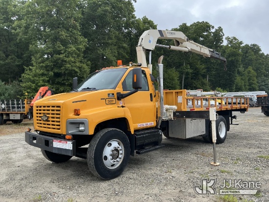 (Shrewsbury, MA) National N65A/32, Hydraulic Knuckle Boom Crane mounted behind cab on 2003 Chevrolet