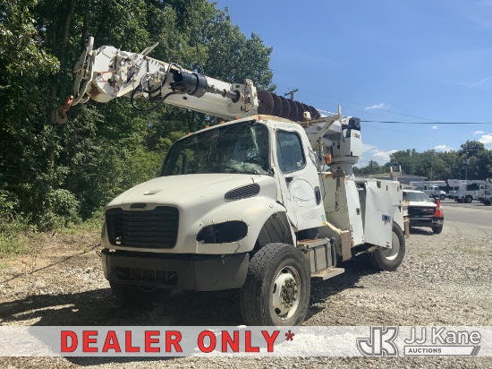 (Fort Wayne, IN) Altec DC47-TR, Digger Derrick rear mounted on 2022 Freightliner M2 106 Utility Truc
