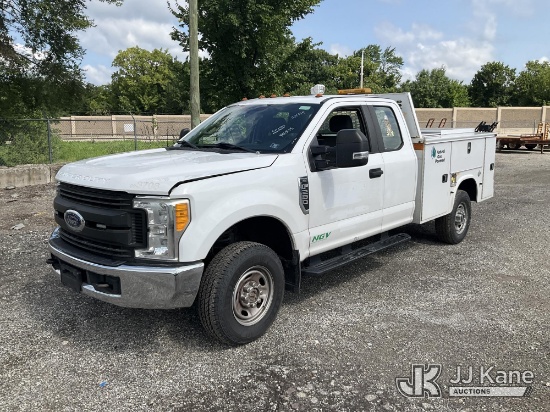 (Plymouth Meeting, PA) 2017 Ford F250 Extended-Cab Service Truck Runs & Moves) (Interior Defects-Mis