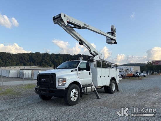 (Smock, PA) Versalift VST-52I, Articulating & Telescopic Material Handling Bucket Truck mounted behi