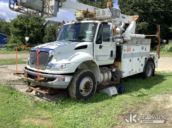 (Deposit, NY) Altec AT40C, Telescopic Non-Insulated Cable Placing Bucket Truck center mounted on 201