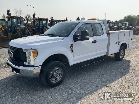 (Plymouth Meeting, PA) 2017 Ford F250 4x4 Extended-Cab Service Truck Runs & Moves, Exterior Defects,