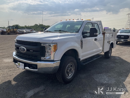 (Plymouth Meeting, PA) 2017 Ford F250 4x4 Extended-Cab Service Truck Runs & Moves) (Dash Warning Ind