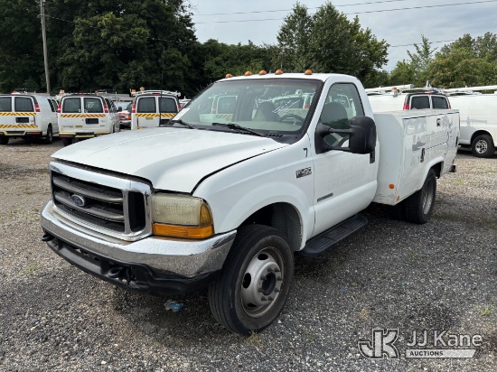 (Plymouth Meeting, PA) 1999 Ford F450 Service Truck Runs & Moves) (Transmission Performance Deficien