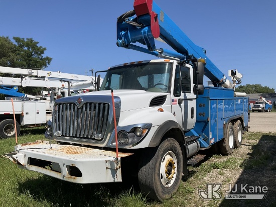 (Charlotte, MI) HiRanger TL55, Articulating & Telescopic Material Handling Bucket Truck center mount