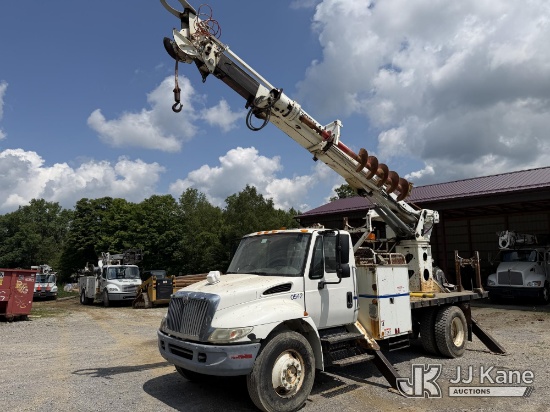 (Atlantic, PA) Telelect Commander 4047, Digger Derrick rear mounted on 2006 International 4300 Flatb