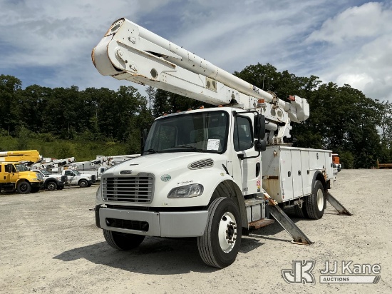 (Shrewsbury, MA) Altec AA55, Material Handling Bucket Truck rear mounted on 2019 Freightliner M2 106