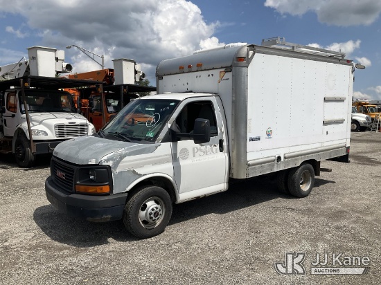 (Plymouth Meeting, PA) 2010 GMC Savana G3500 Cutaway Van Body Truck Runs & Moves) (Dash Warning Indi