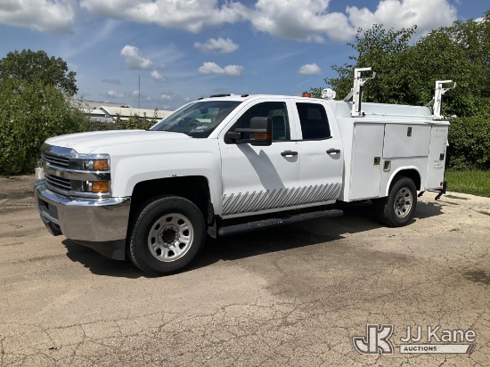 (South Beloit, IL) 2017 Chevrolet Silverado 3500HD Extended-Cab Enclosed Service Truck Runs & Moves)