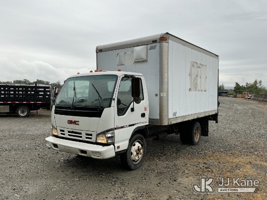(Shrewsbury, MA) 2007 GMC W4500 Van Body Truck Runs & Moves) (Exterior Defect-Roadside Window Doesn'