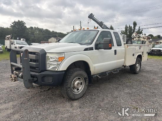 (Plains, PA) 2015 Ford F-350 SD 4x4 Extended-Cab Service Truck Runs, Moves, & Operates) (Corrosion