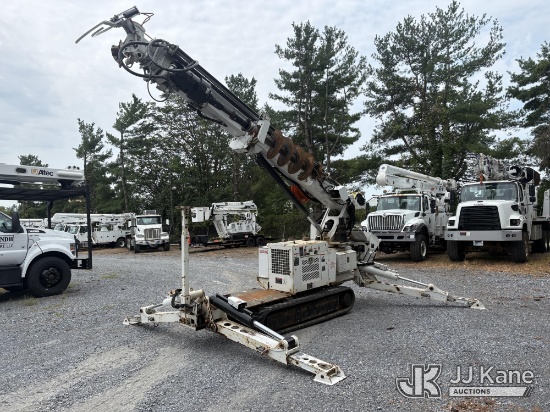 (Frederick, MD) Altec DB41B, Back Yard Digger Derrick Altec Tracked Backyard Carrier, Sold With Broo