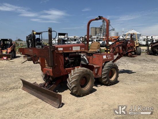(South Beloit, IL) 2003 Ditch Witch 5700DD Rubber Tired Vibratory Cable Plow Runs, Moves & Operates)
