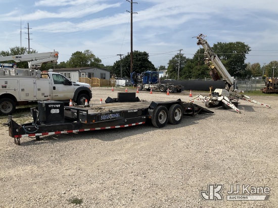 (Charlotte, MI) Skylift MD-33 PLUS, Back Yard Digger Derrick mounted on 2007 SkyLift MDHDTD Crawler
