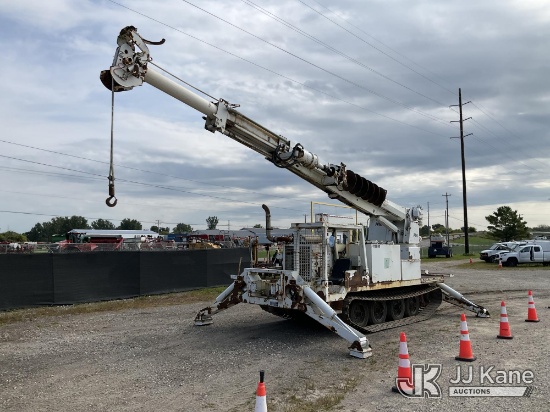 (Charlotte, MI) Altec D947-TR, Digger Derrick mounted on 2001 CME800 Crawler All Terrain Vehicle Run