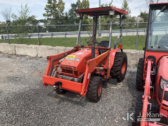 (Plymouth Meeting, PA) Kubota B20 4x4 Utility Tractor Engine Apart) (Not Running Condition Unknown)
