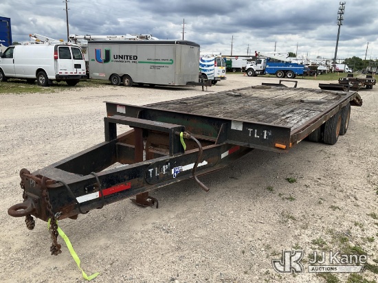 (Charlotte, MI) 1999 Hudson Brothers T/A Tagalong Equipment Trailer Corrosion