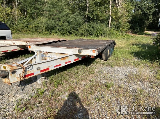 (Hagerstown, MD) 1980 FERR M-990 Tri-Axle Tagalong Trailer Removal is by Appointment Only, Buyer MUS