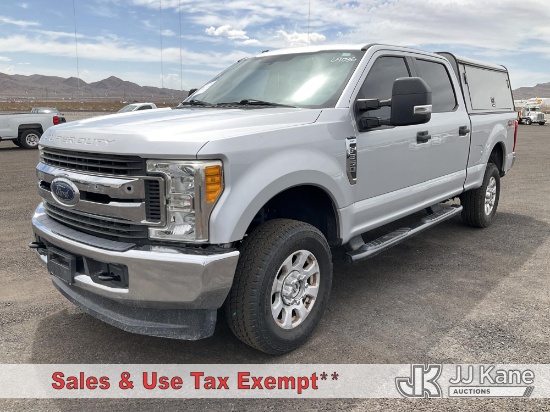 (Las Vegas, NV) 2017 Ford F-350 SD Crew-Cab Pickup Truck Runs & Moves) (Dash Warning Indicators On