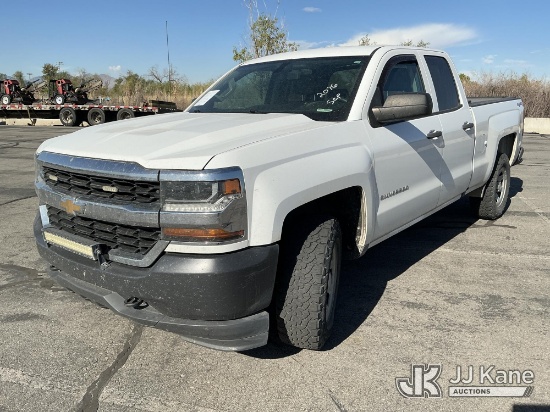 (Salt Lake City, UT) 2017 Chevrolet Silverado 1500 Extended-Cab Pickup Truck Runs & Moves