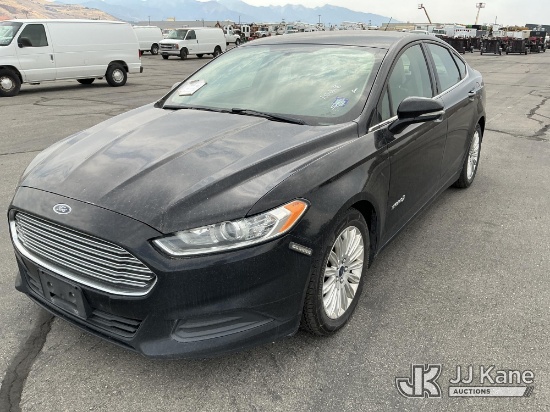 (Salt Lake City, UT) 2016 Ford Fusion Hybrid 4-Door Sedan Runs & Moves) (Engine Performance Issues,