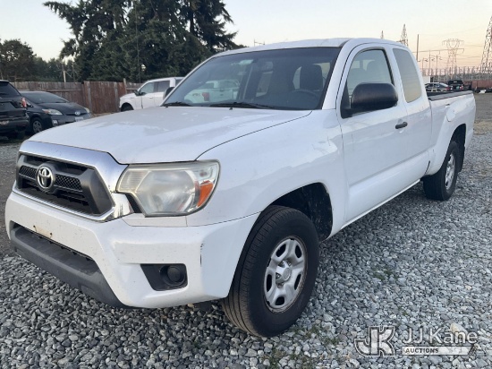 (Tacoma, WA) 2012 Toyota Tacoma Extended-Cab Pickup Truck Not Running, Condition Unknown