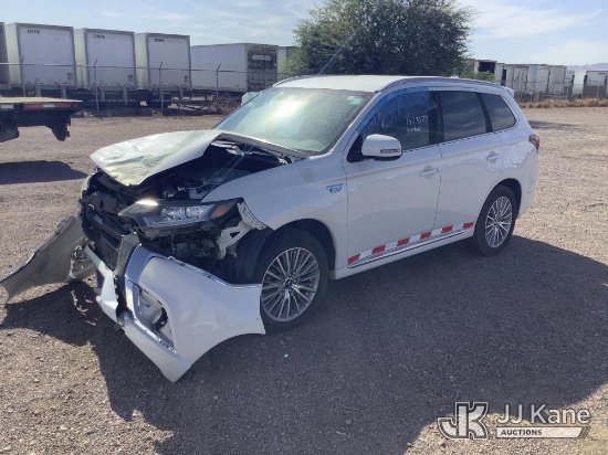 (Phoenix, AZ) 2020 Mitsubishi Outlander PHEV 4-Door Hybrid Sport Utility Vehicle Not Running, Condit