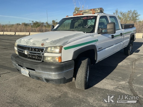 (Salt Lake City, UT) 2006 Chevrolet Silverado 3500 Crew-Cab Pickup Truck Runs & Moves