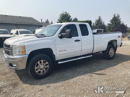 (Tacoma, WA) 2013 Chevrolet Silverado 2500HD Extended-Cab Pickup Truck Runs & Moves
