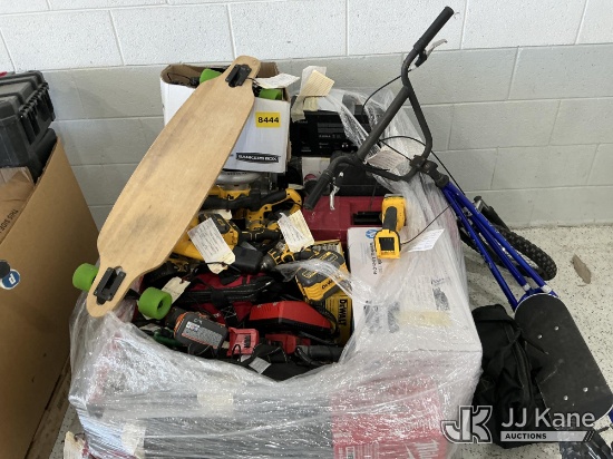 (Salt Lake City, UT) Pallet w/ Police Evidence NOTE: This unit is being sold AS IS/WHERE IS via Time