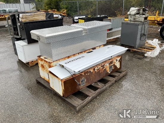 (Hayden, ID) Multiple Truck Bed Storage/Toolbox & Generators (Generators Do Not Run Or Operate) NOTE