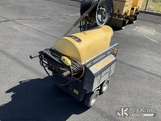 (Colorado Springs, CO) Landa Gold Series Portable Steam Cleaner/Pressure Washer Runs, Moves & Operat