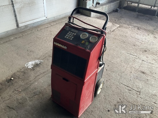 (Colorado Springs, CO) Robinair Model 12134a Dual gas automotive refrigerant recovery Operates