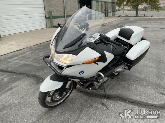 (Salt Lake City, UT) 2009 BMW R1200RT Motorcycle Runs & Moves) (Dash Warning Indicator On