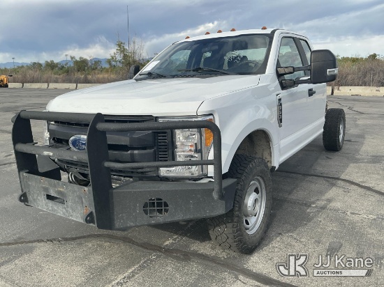 (Salt Lake City, UT) 2017 Ford F350 4x4 Extended-Cab & Chassis Runs & Moves