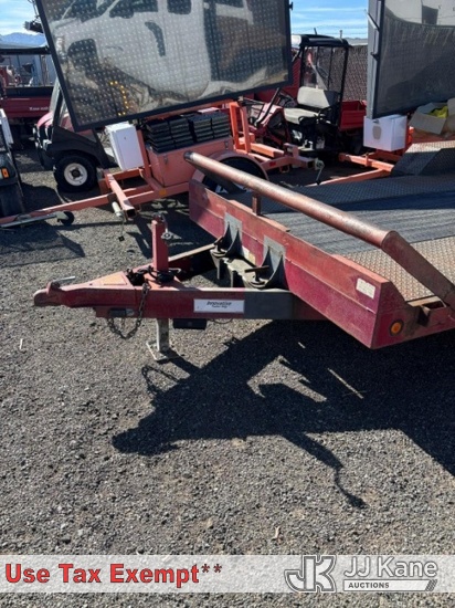 (Reno, NV) 2003 INNOVATIVE 18MDE 10K Equipment Trailer rear axle is broken. Rear Axle Broken