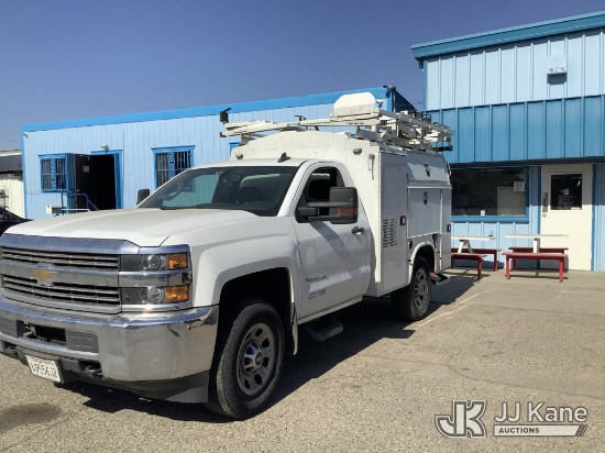 (Fresno, CA) 2018 Chevrolet Silverado 3500HD Enclosed Service Truck Runs & Moves) (Dash Warning Indi