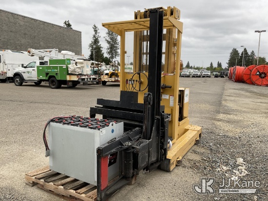 (Hayden, ID) 1991 Hyster R30CH Rack Loader II Stand-Up Forklift Order Picker Condition Unknown) (Sel