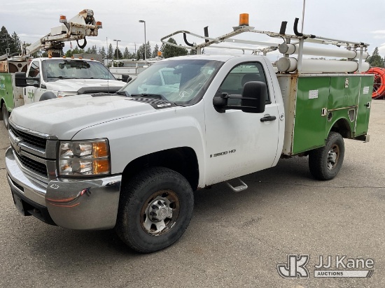 (Hayden, ID) 2008 Chevrolet Silverado 3500HD 4x4 Enclosed Service Truck Runs & Moves) (Dash Warning