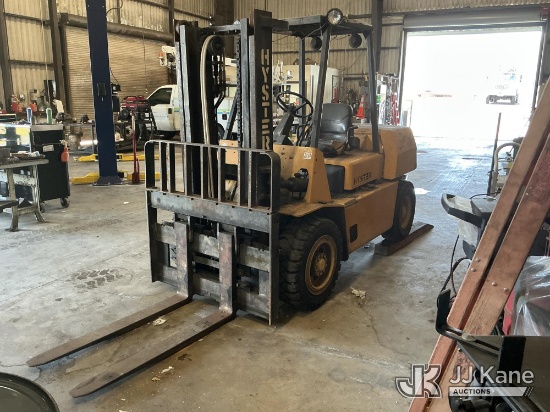 (Hilo, HI) 1991 Hyster H80XL Pneumatic Tired Forklift Not Running, Condition Unknown) (Seller States