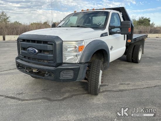 (Salt Lake City, UT) 2016 Ford F450 4x4 Flatbed Truck Runs & Moves